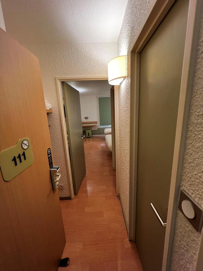 Ibis Budget Marseille Est Porte D'Aubagne Exterior photo